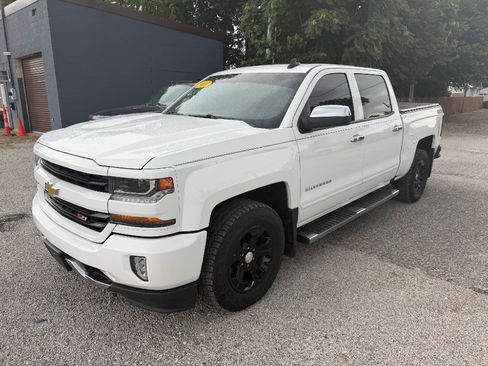 Used 2018 Chevrolet Silverado 1500 LT w/ All Star Edition AWD/4WD image 1