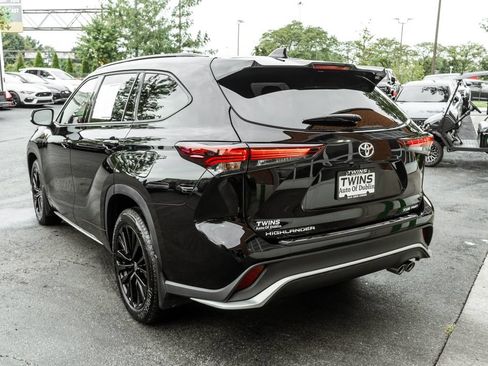 Used 2025 Toyota Highlander XSE AWD/4WD image 36