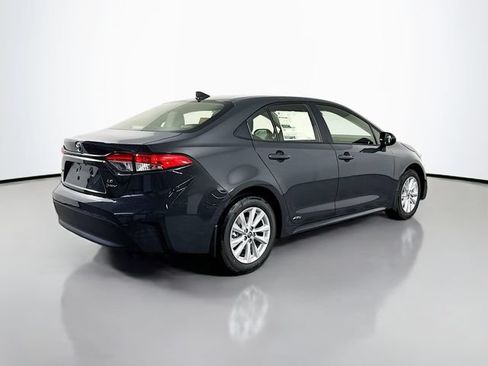 Used 2026 Toyota Corolla LE w/ LE Premium Package AWD/4WD image 8