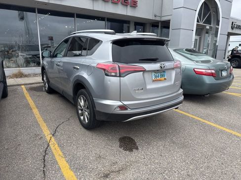 Used 2016 Toyota RAV4 Limited image 6