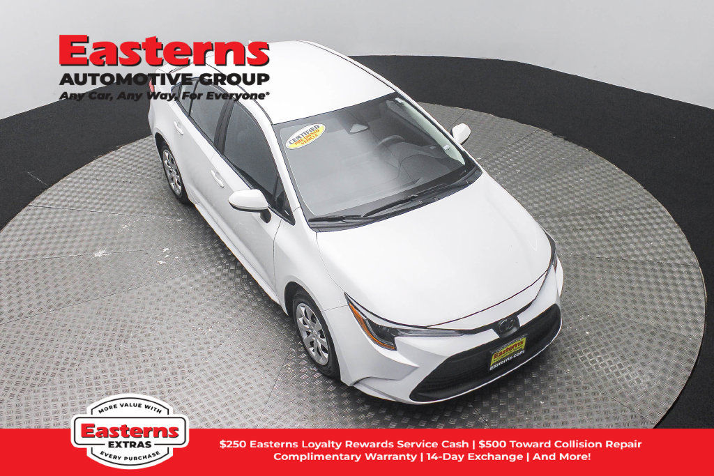 Used 2024 Toyota Corolla LE FWD image 4