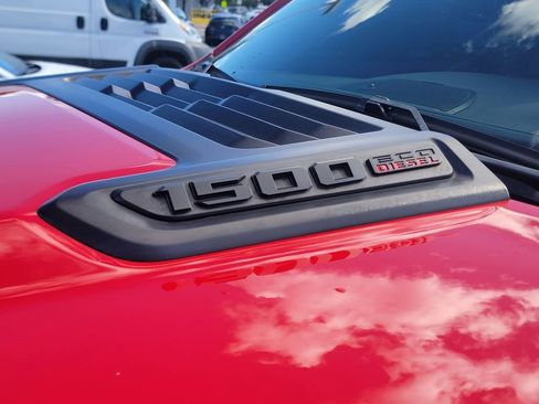 Used 2023 RAM 1500 Laramie image 12