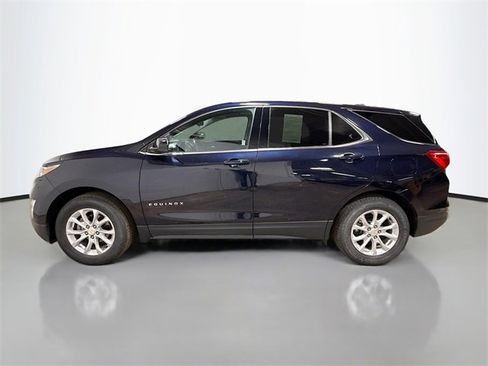 Used 2020 Chevrolet Equinox LT w/ Driver Convenience Package image 7