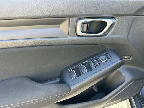 Used 2022 Honda Civic LX image 15