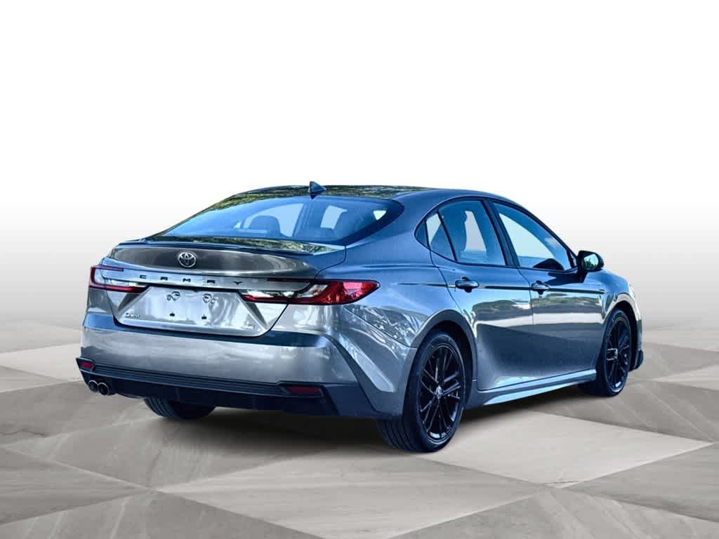 Used 2025 Toyota Camry SE w/ Convenience Package FWD image 8