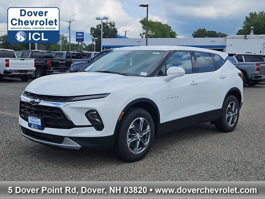 New 2026 Chevrolet Blazer LT w/ LPO, Floor Liner Package AWD/4WD image 1