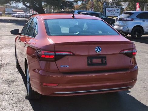 Used 2019 Volkswagen Jetta S w/ Driver Assistance Package image 7