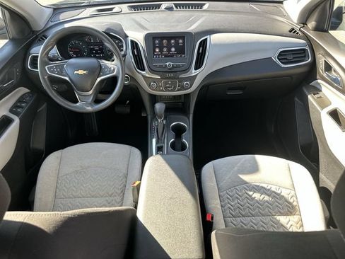 Used 2022 Chevrolet Equinox LS w/ LPO, Floor Liner Package FWD image 27