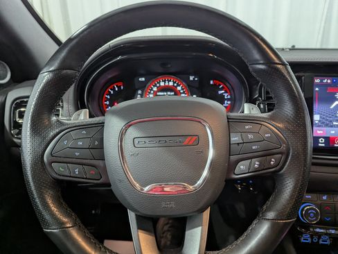 Used 2025 Dodge Durango GT AWD/4WD image 19