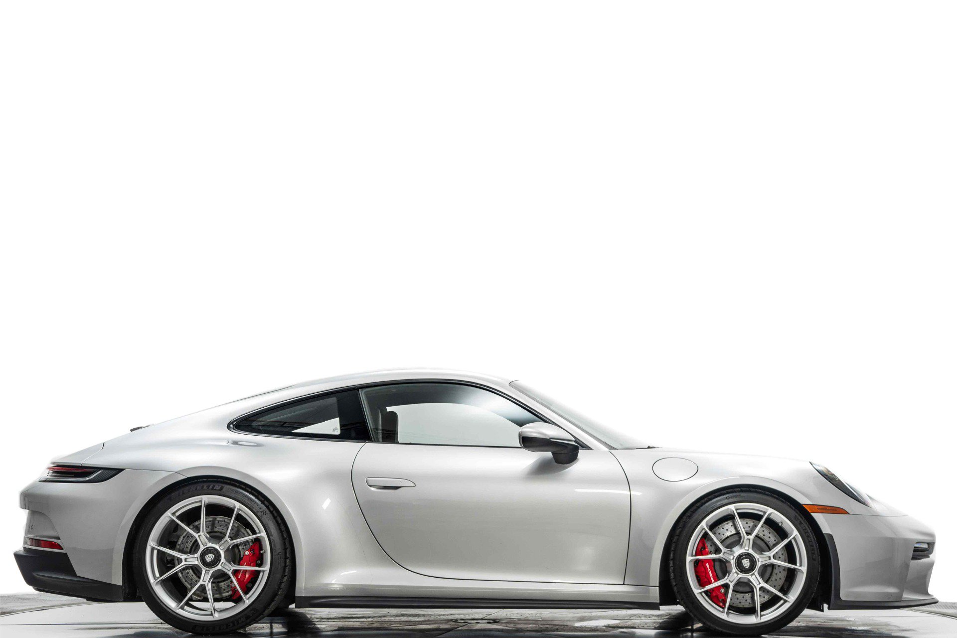 Used 2022 Porsche 911 GT3 RWD image 2