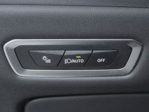 Certified 2025 BMW X7 xDrive40i image 16