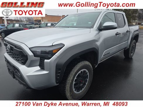 Used 2024 Toyota Tacoma TRD Off-Road AWD/4WD image 1