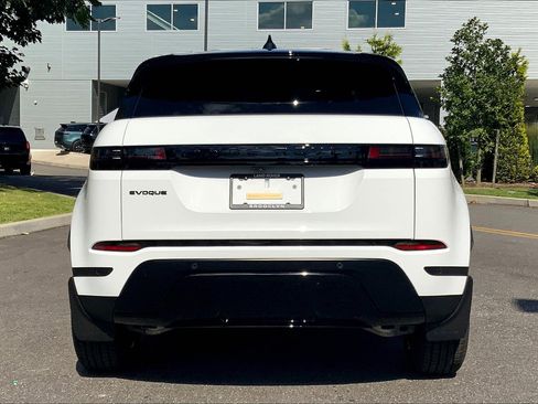 New 2026 Land Rover Range Rover Evoque S image 4