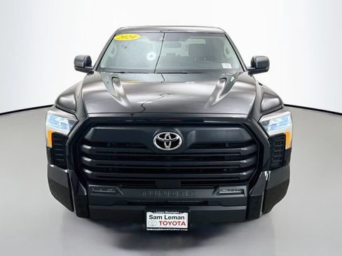 Used 2024 Toyota Tundra SR5 AWD/4WD image 2