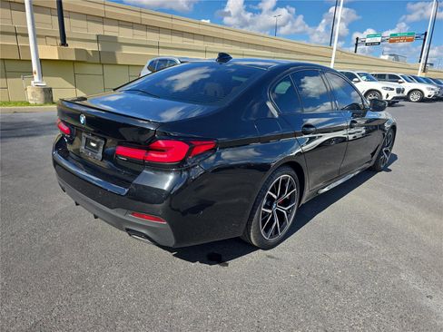 Used 2023 BMW 530i xDrive w/ M Sport Package image 3