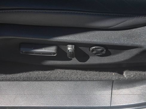 Used 2020 Honda Accord Touring image 22