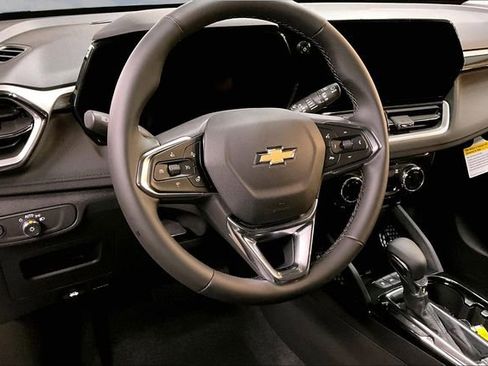 New 2026 Chevrolet TrailBlazer LT w/ Convenience Package image 7