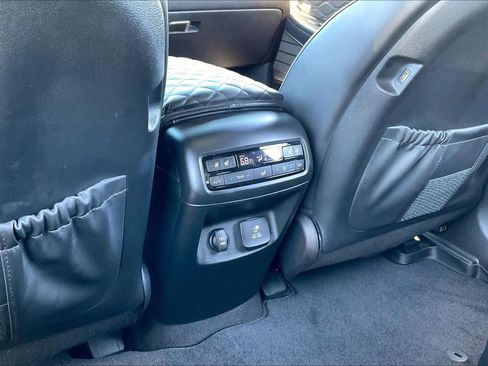 Used 2022 Hyundai Palisade Calligraphy w/ Cargo Package image 39