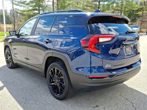 Certified 2023 GMC Terrain SLE w/ Driver Convenience Package image 22