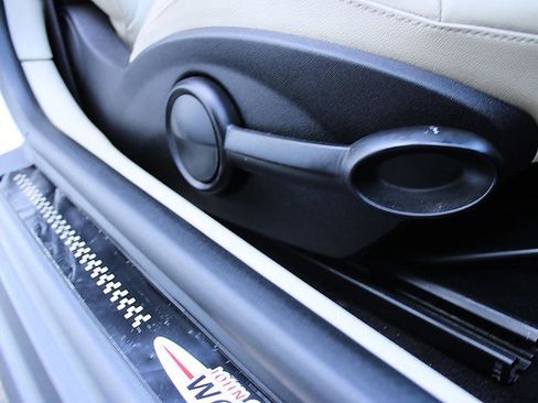 Used 2011 MINI Cooper John Cooper Works FWD image 19