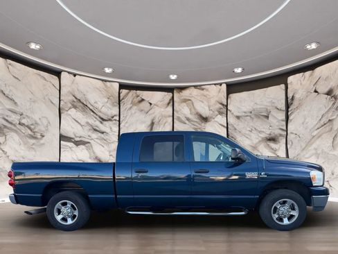 Used 2009 Dodge Ram 2500 Truck SLT w/ Popular Equipment Group RWD image 4