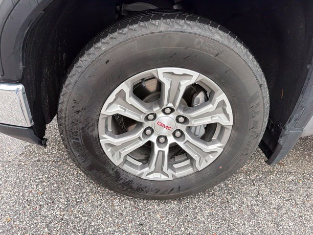 Used 2025 GMC Sierra 1500 SLT RWD image 8