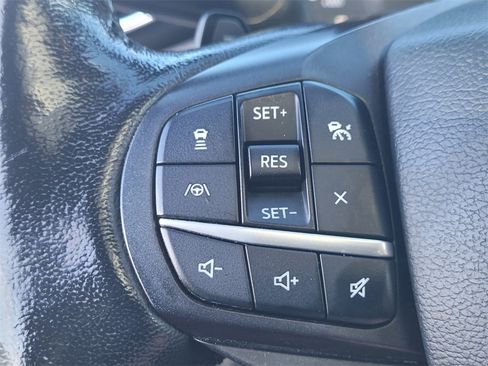 Used 2020 Ford Explorer XLT w/ Equipment Group 202A image 27