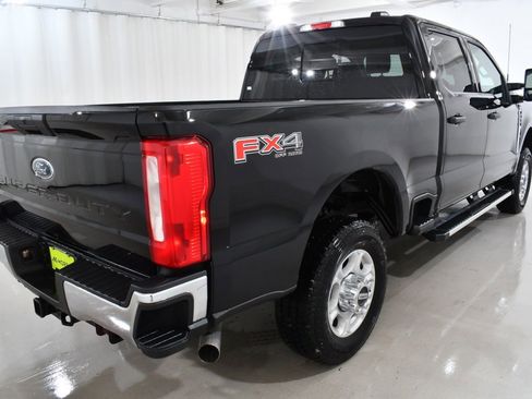 New 2026 Ford F350 XLT w/ FX4 Off-Road Package image 11