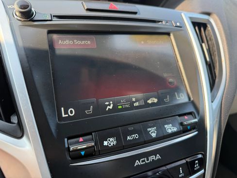 Used 2016 Acura TLX w/ Technology Package FWD image 29