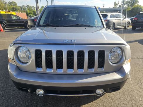 Used 2017 Jeep Patriot High Altitude image 9