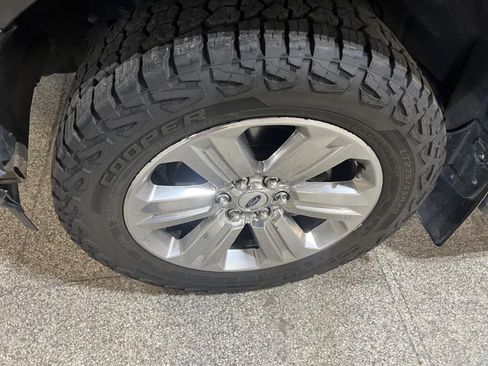 Used 2018 Ford F150 XLT w/ Equipment Group 301A Mid RWD image 27