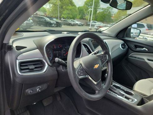 Used 2019 Chevrolet Equinox LS w/ LPO, Floor Liner Package FWD image 18