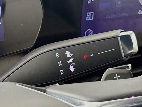 New 2026 Chevrolet Equinox LT w/ Convenience Package II image 17