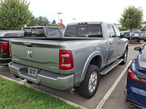 Used 2020 RAM 2500 Laramie AWD/4WD image 2