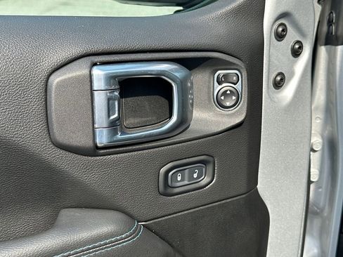 Used 2023 Jeep Wrangler Unlimited Rubicon 4xe w/ Cold Weather Group image 17