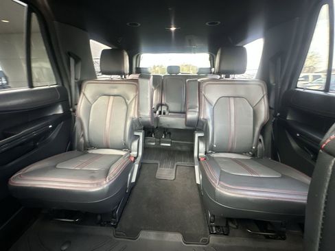 Used 2024 Ford Expedition Limited image 14