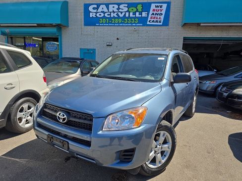 Used 2012 Toyota RAV4 4WD w/ Upgrade Value Pkg image 2