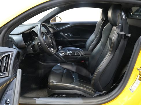 Used 2017 Audi R8 V10 plus image 25