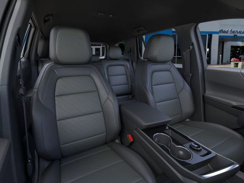 New 2026 Chevrolet Equinox LT FWD image 16