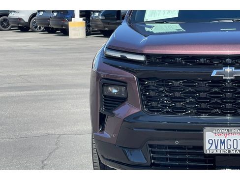 Used 2026 Chevrolet Traverse RS w/ LPO, Cargo Package FWD image 19