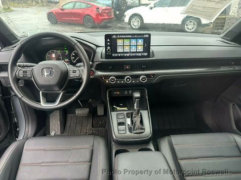 Used 2025 Honda CR-V Sport-L image 16