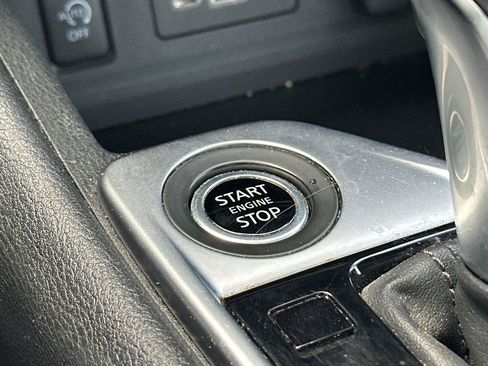 Certified 2024 Nissan Sentra SV FWD image 21