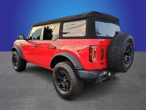 New 2023 Ford Bronco Wildtrak image 4