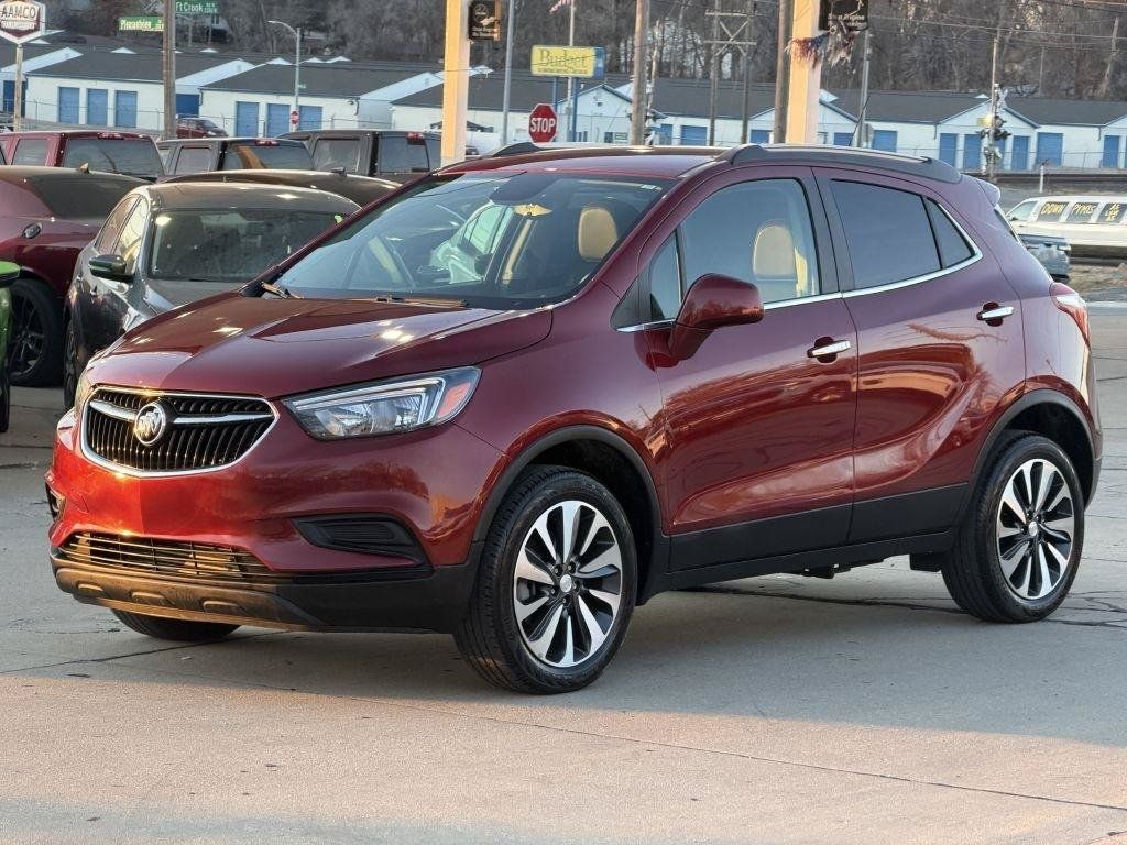 Used 2021 Buick Encore Preferred w/ Safety Package AWD/4WD image 3