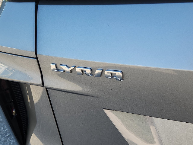 Used 2025 Cadillac Lyriq Luxury RWD image 31