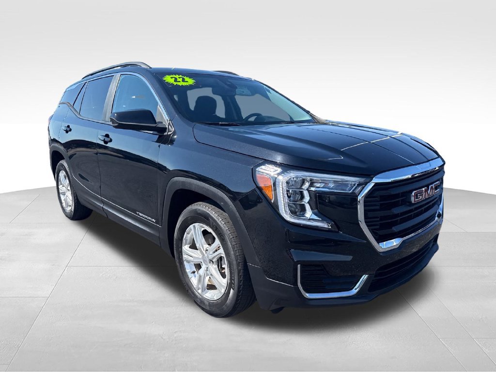 Used 2022 GMC Terrain SLE w/ Driver Convenience Package FWD image 17
