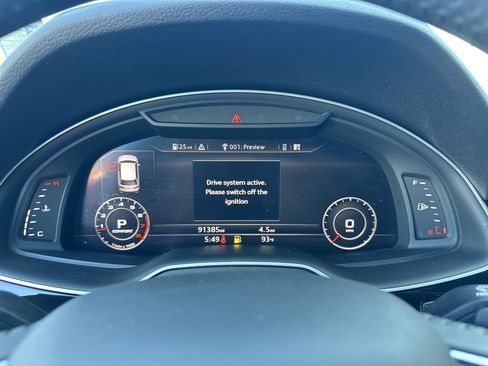 Used 2019 Audi Q7 3.0T Prestige w/ Prestige Package AWD/4WD image 30
