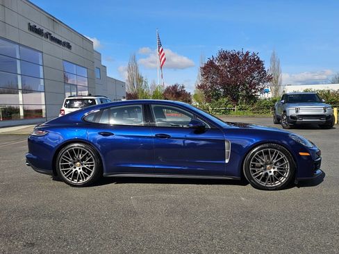 Used 2022 Porsche Panamera 4 Platinum Edition w/ Assistance Package AWD/4WD image 8