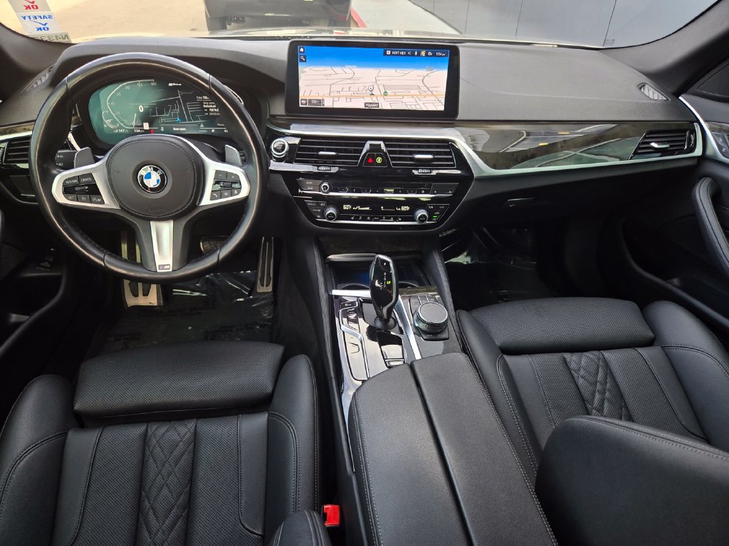 Used 2021 BMW 530e w/ M Sport Package RWD image 15