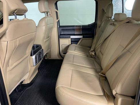 Used 2015 Ford F150 Lariat w/ Equipment Group 502A Luxury AWD/4WD image 20